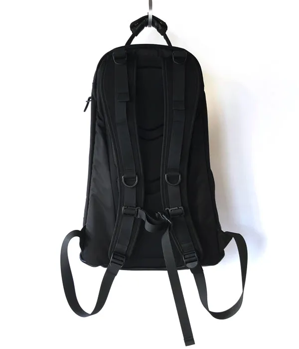 visvim/CORDURA 22L (BLACK)